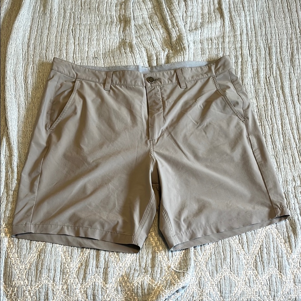 Free Fly Apparel Tan Flat Front Shorts Lightweight Comfort